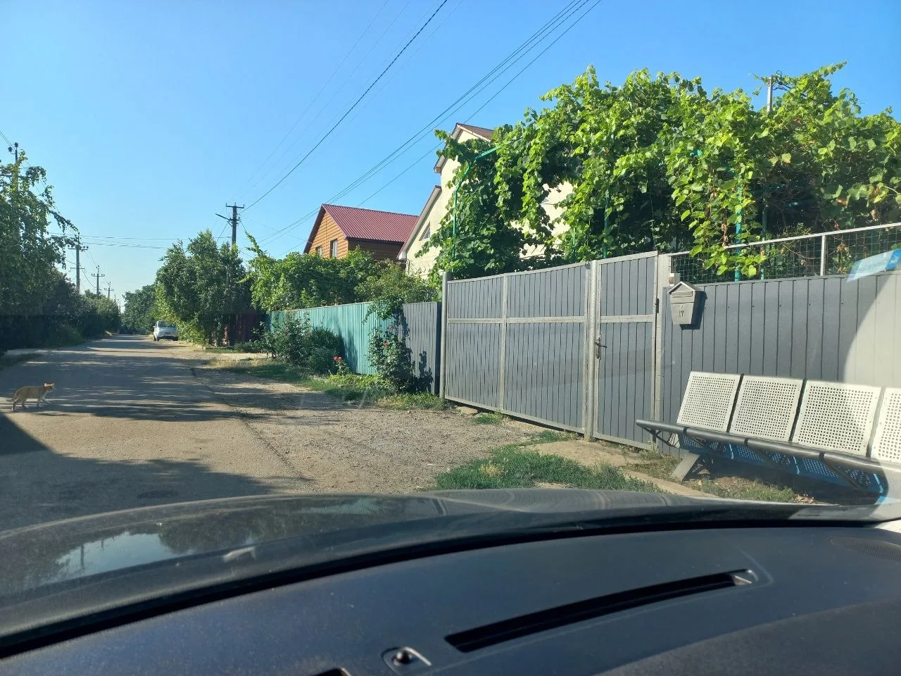 Серые откатные ворота с калиткой в Одессе